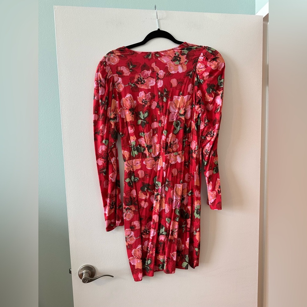 NWT H&M plunge v neck long sleeve Floral Red Dress - Picture 7 of 8